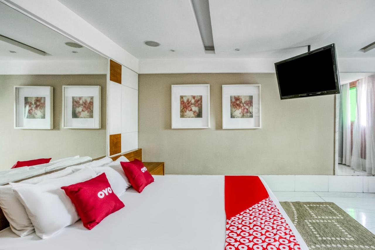 Oyo Nobs Hotel, Сао Жоао де Мерити Екстериор снимка